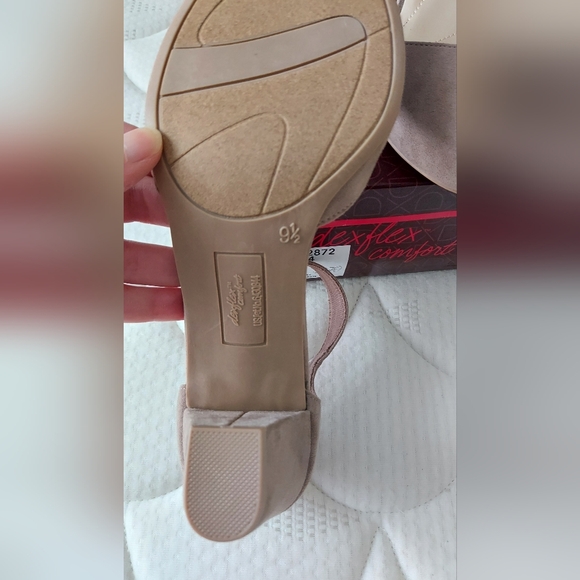 dexflex comfort joan shoes beige dress shoes - Picture 7 of 9